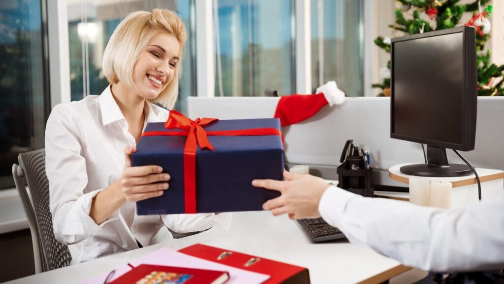 Corporate Gifts Supplier Dubai