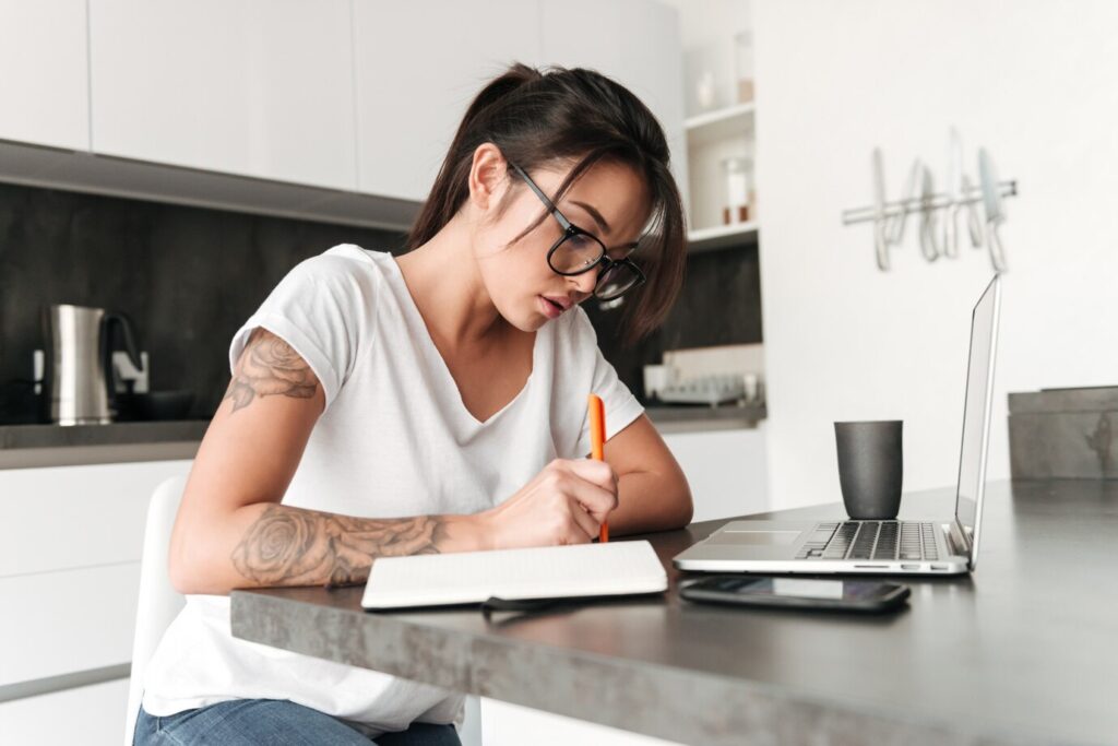 analytical essay writing help online