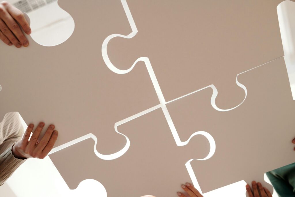 SixLakes Consulting